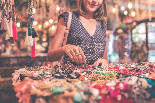 Blije Meisjes Harderwijk Vintage Boetiek en Awearness Fashion