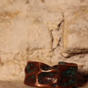 Uhr Copper: gehamerde armban Dragonsback